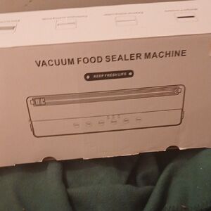 Vacuum Food Sealer Machine